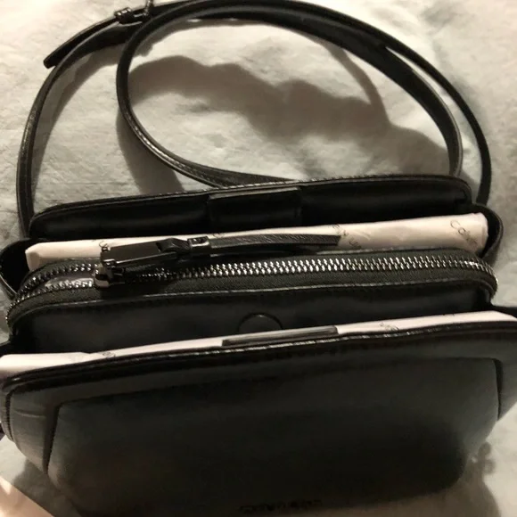 Brand new CK crossbody - Picture 3 of 4